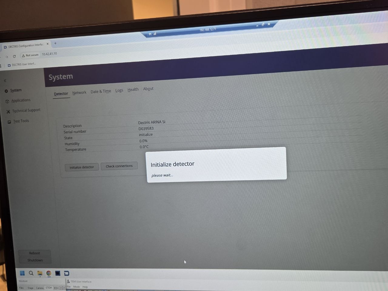 DECTRIS Configuration Interface initializing the ARINA Si detector