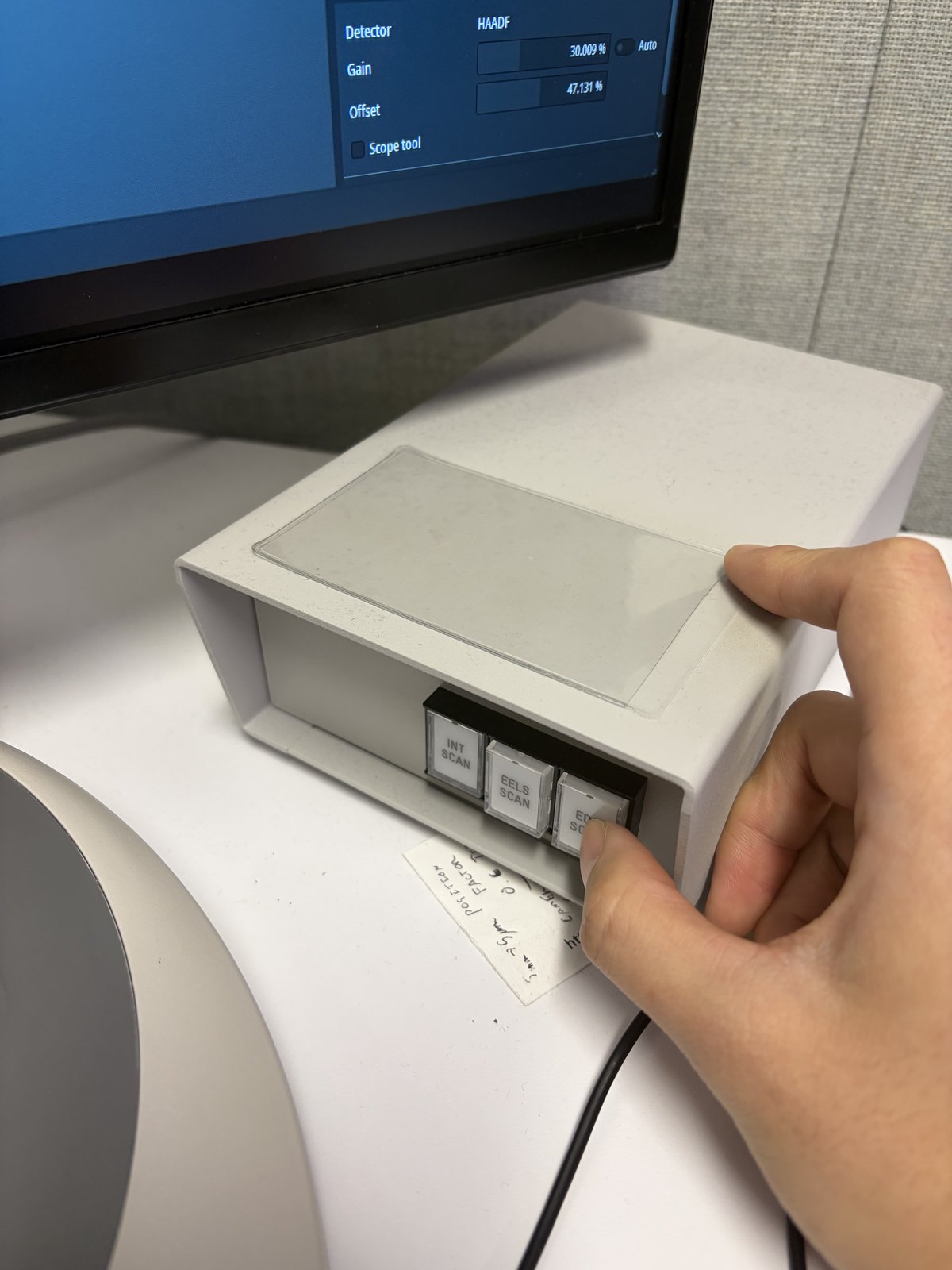 Scan control box with INT SCAN, EELS SCAN, and EDS SCAN buttons